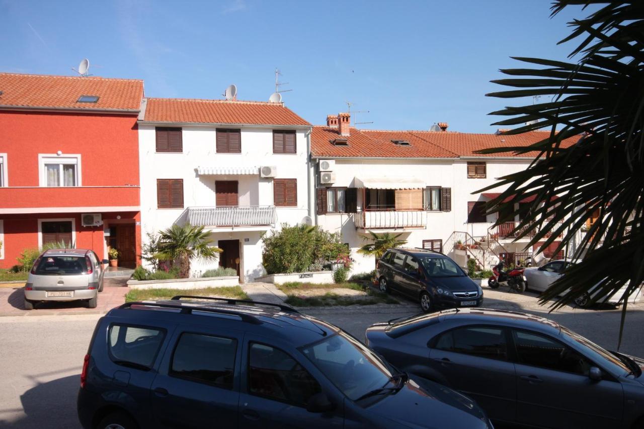 Apartments And Rooms With Wifi Vrsar, Porec - 3007 Exterior foto