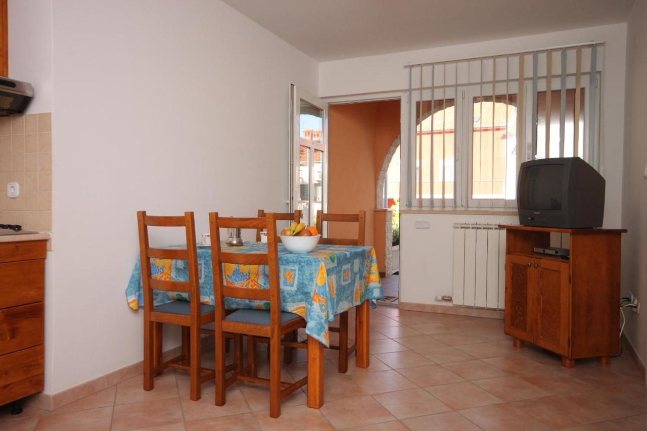 Apartments And Rooms With Wifi Vrsar, Porec - 3007 Exterior foto