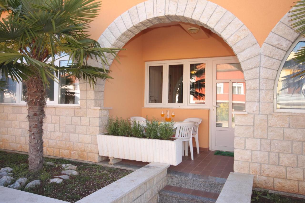 Apartments And Rooms With Wifi Vrsar, Porec - 3007 Exterior foto